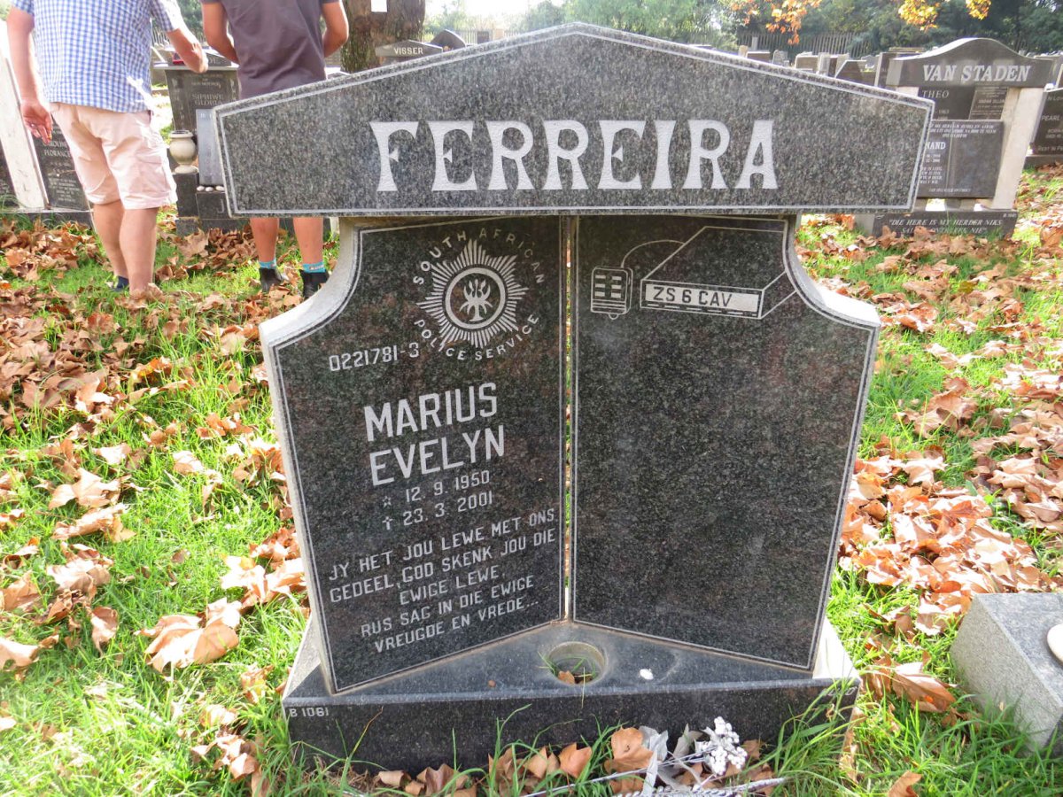 FERREIRA Marius Evelyn 1950-2001