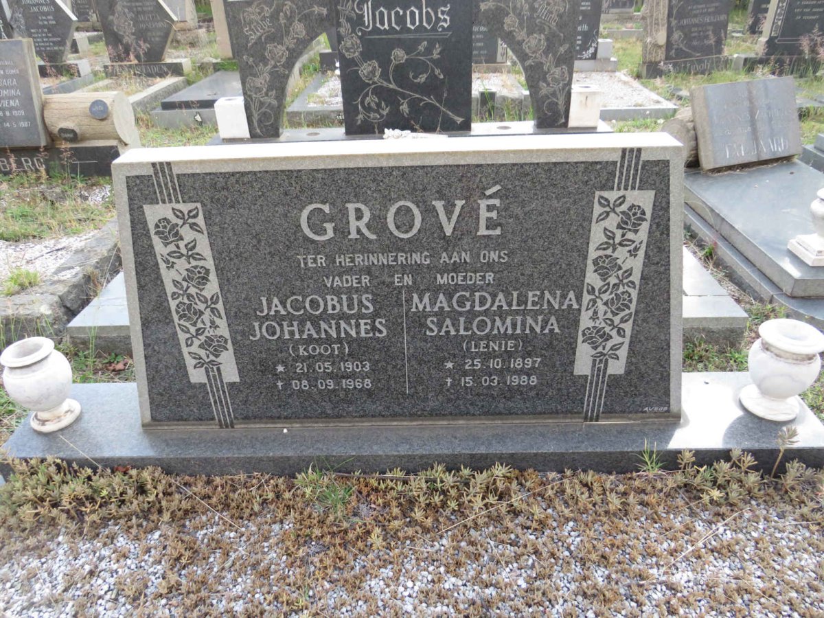 GROVE Jacobus Johannes 1903-1968 &amp; Magdalena Salomina 1897-1988