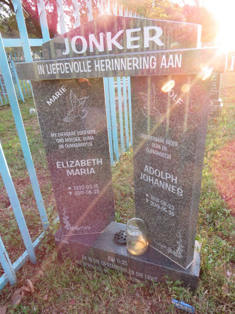 JONKER Adolph Johannes 1931-2019 &amp; Elizabeth Maria 1932-2017