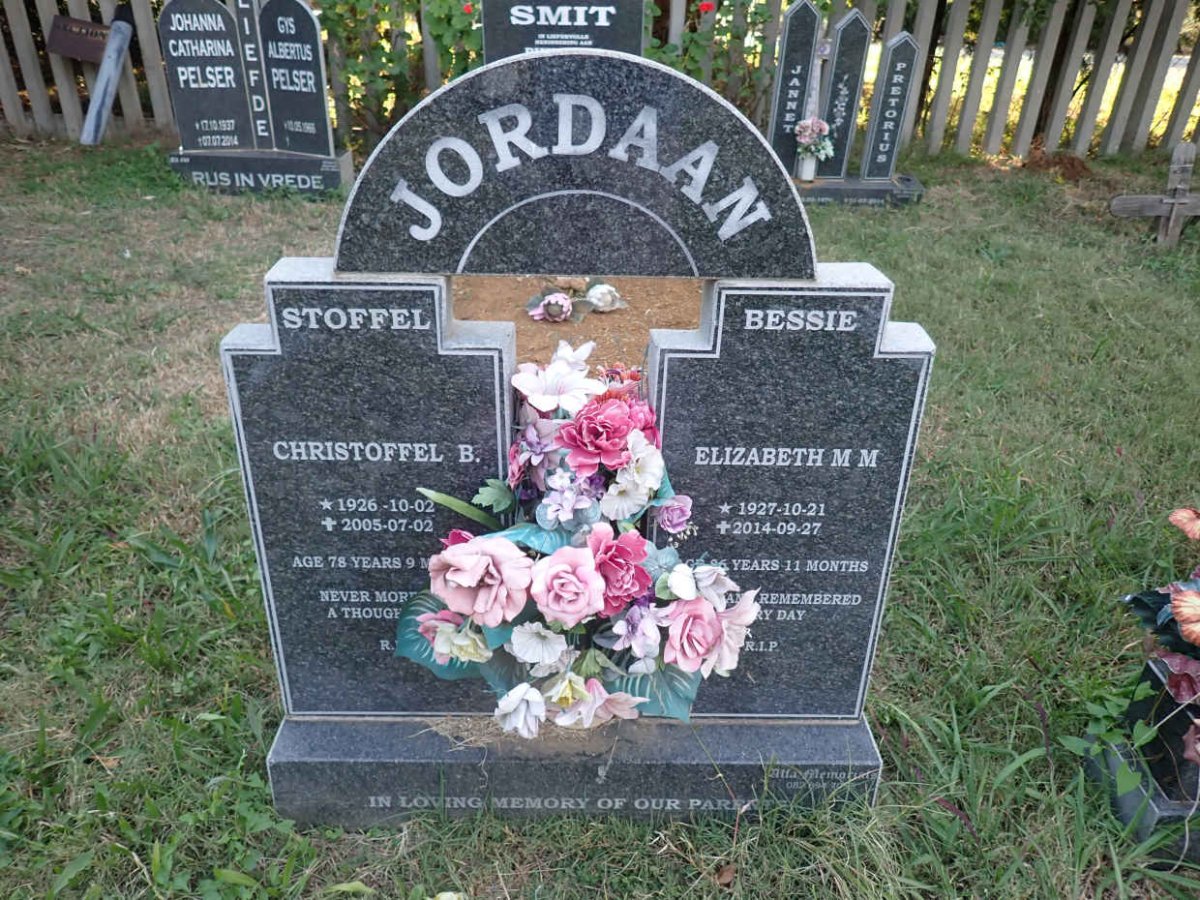 JORDAAN Christoffel B. 1926-2005 &amp; Elizabeth M.M. 1927-2014
