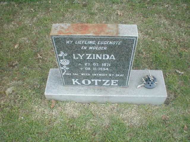 KOTZE Lyzinda 1971-1994
