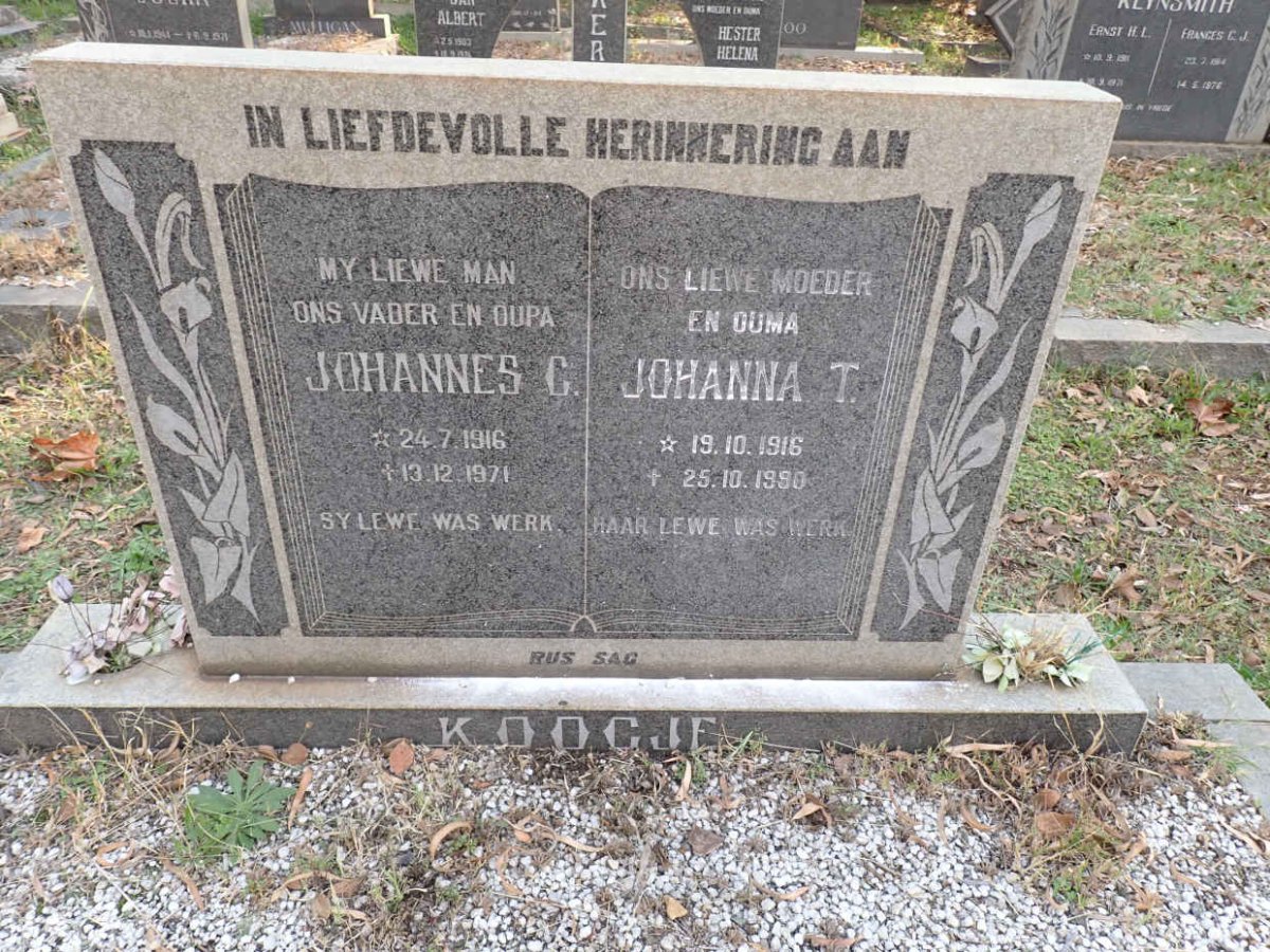 KOOGJE Johannes C. 1916-1971 &amp; Johanna T. 1916-1990