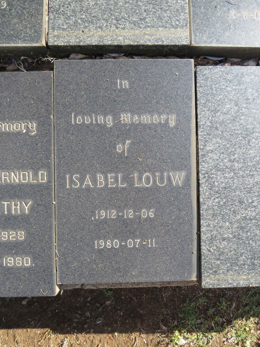 LOUW Isabel 1912-1980