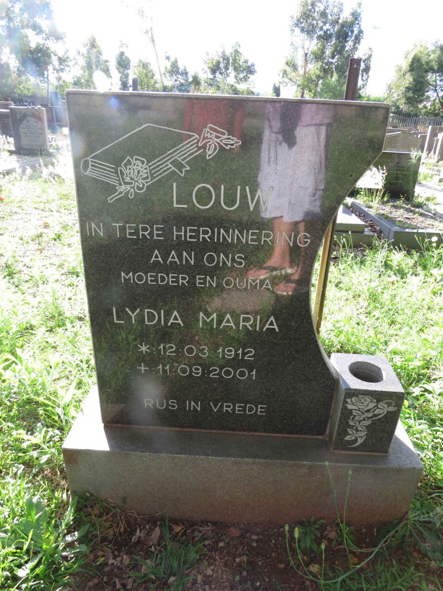 LOUW Lydia Maria 1912-2001