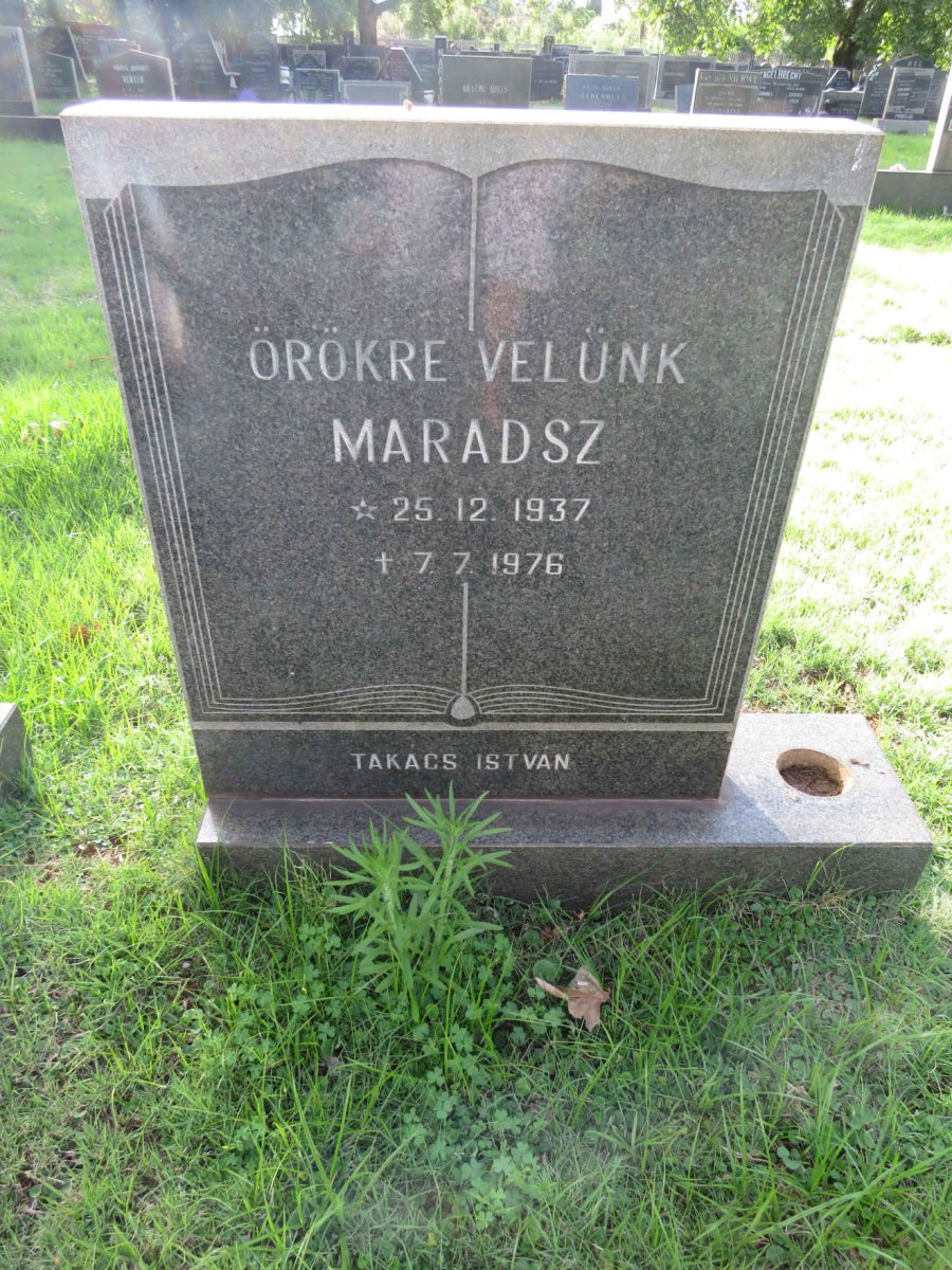 MARADSZ Örökre Velünk 1937-1976
