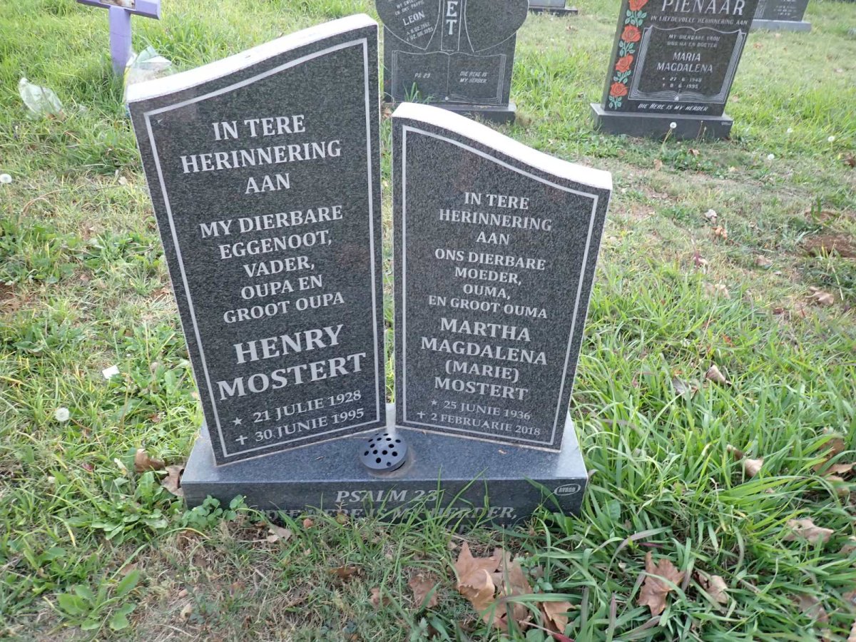 MOSTERT Henry 1928-1995 &amp; Martha Magdalena 1936-2018