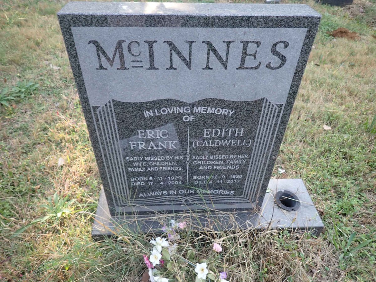 MCINNES Eric Frank 1929-2004 &amp;  Edith CALDWELL 1930-2017