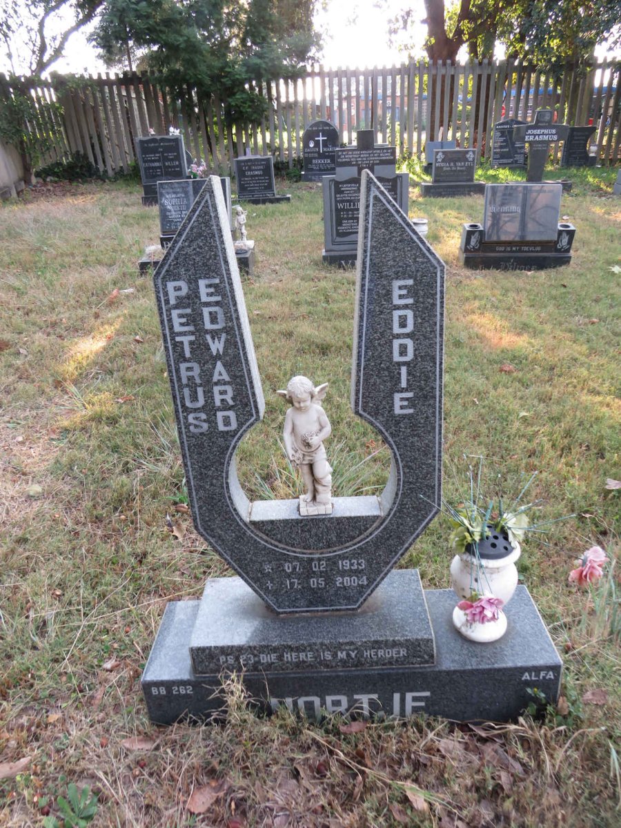 NORTJE Petrus Edward 1933-2004