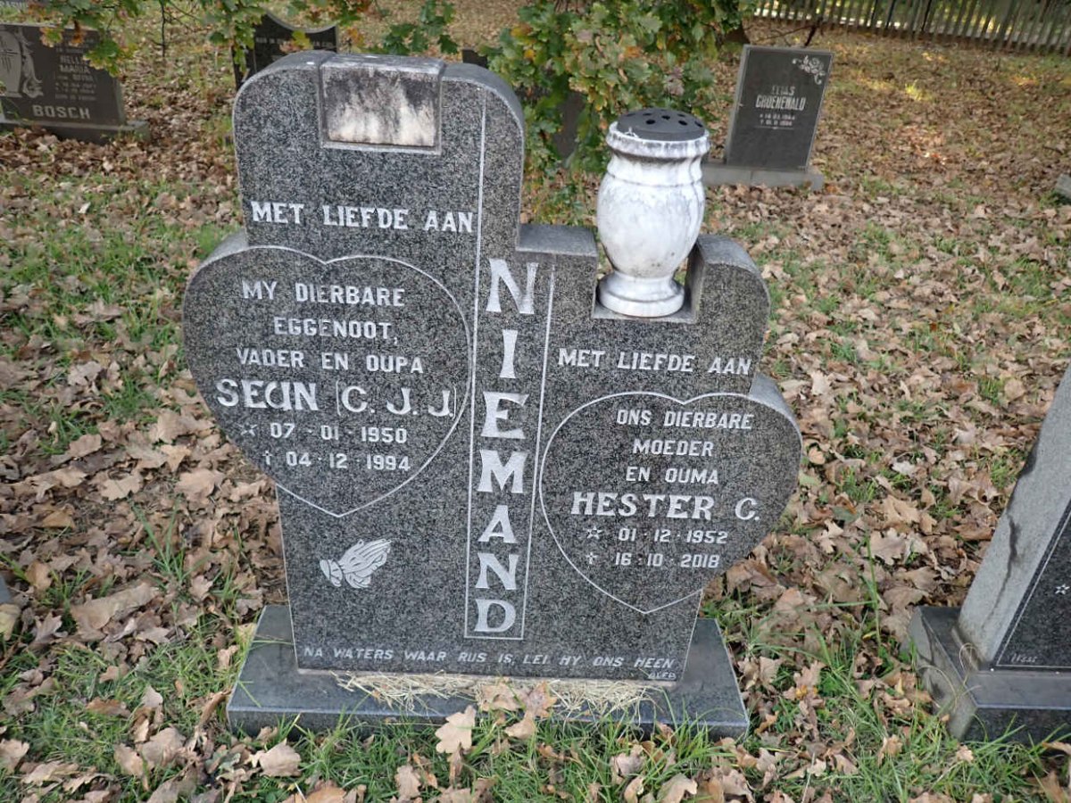 NIEMAND C.J.J. 1950-1994 &amp; Hester C. 1952-2018