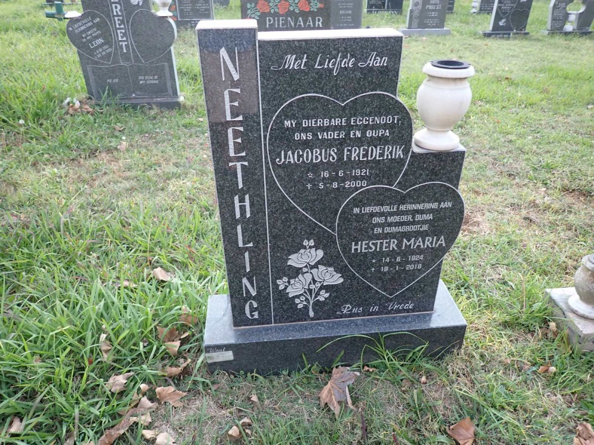 NEETHLING Jacobus Frederik 1921-2000 &amp; Hester Maria 1924-2018