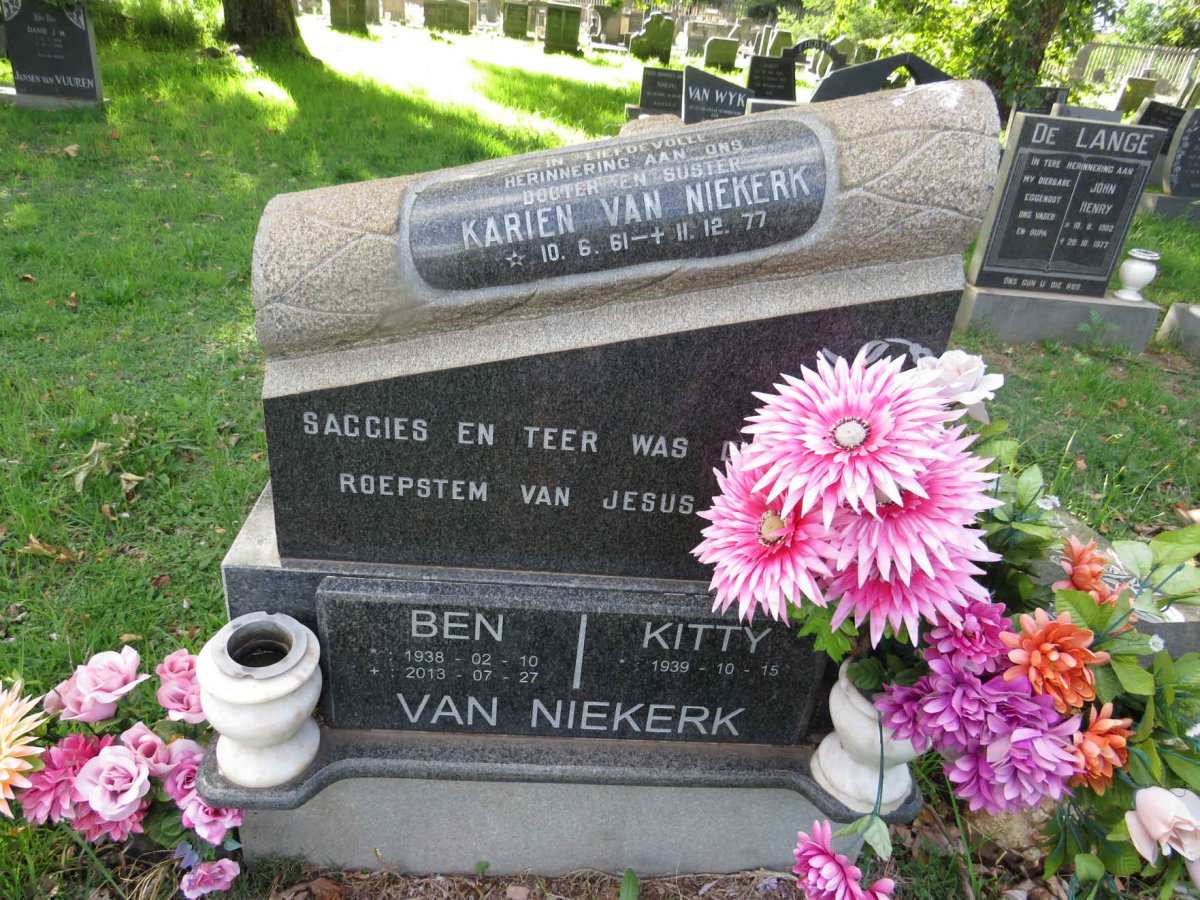 NIEKERK Ben, van 1938-2013 &amp; Kitty 1939- :: NIEKERK Karien van 1961-1977