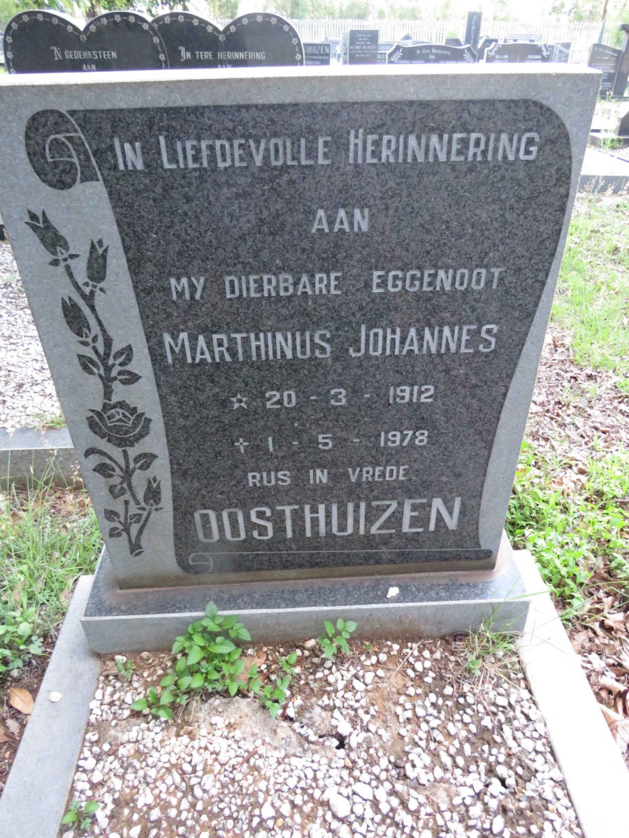 OOSTHUIZEN Marthinus Johannes 1912-1978