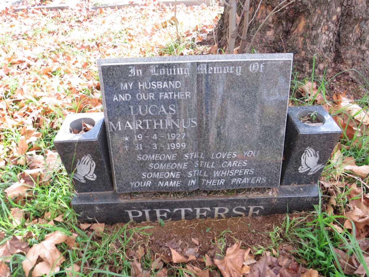 PIETERSE Lucas Marthinus 1927-1999