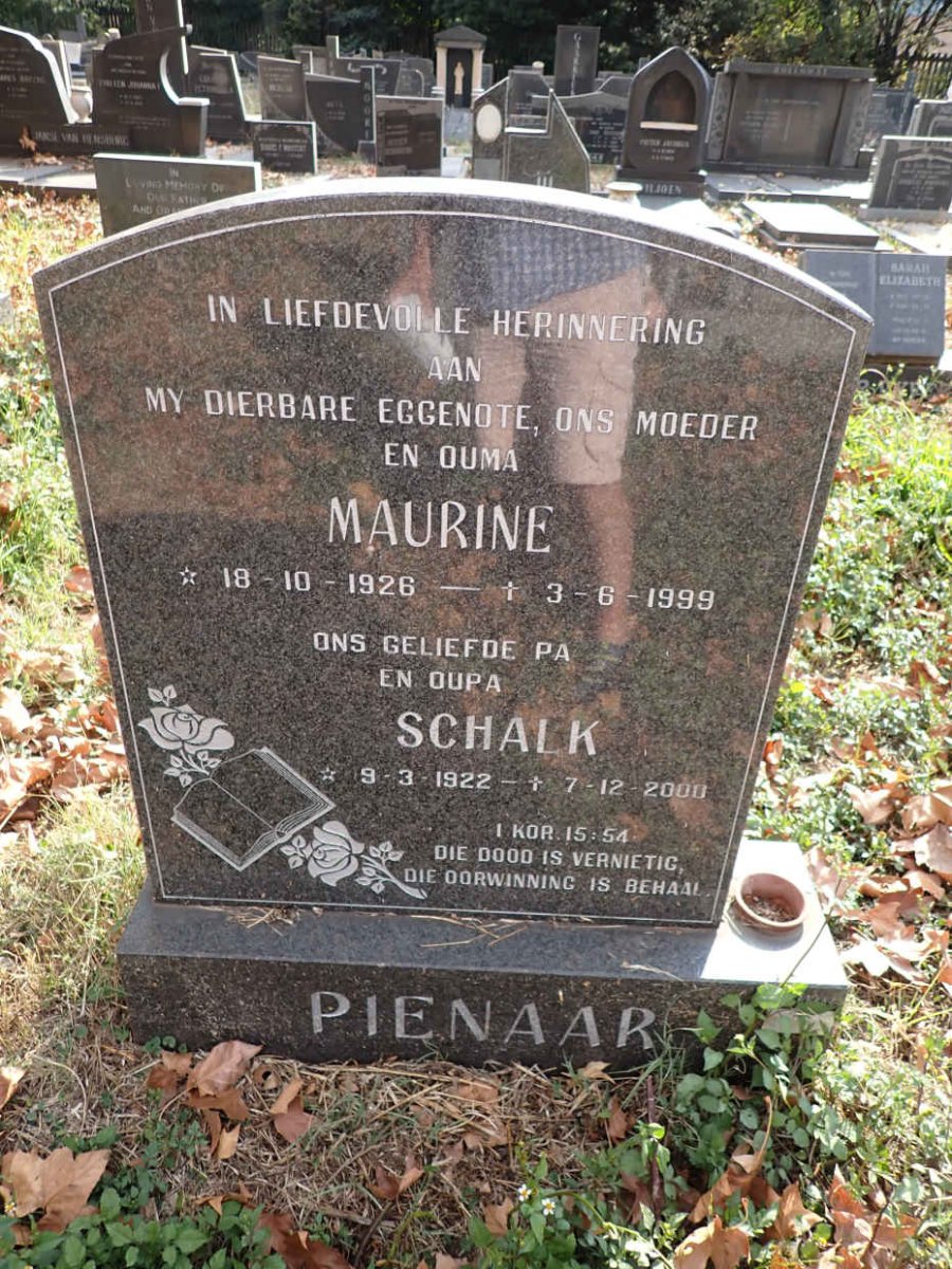 PIENAAR Schalk 1922-2000 &amp; Maurine 1926-1999