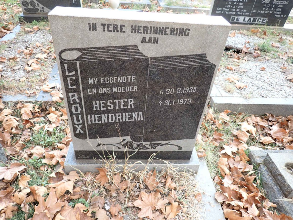ROUX Hester Hendriena, le 1935-1973