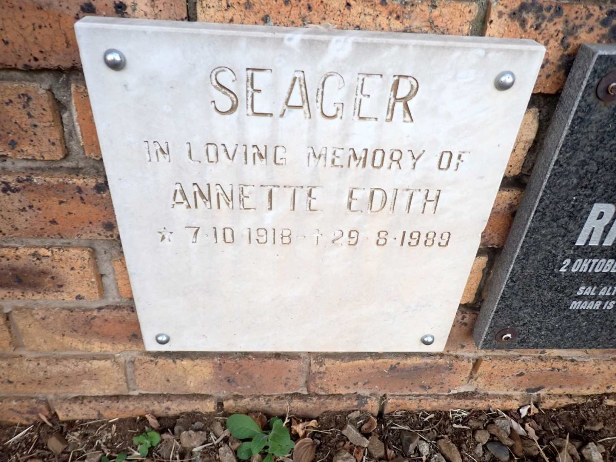 SEAGER Annette Edith 1918-1989