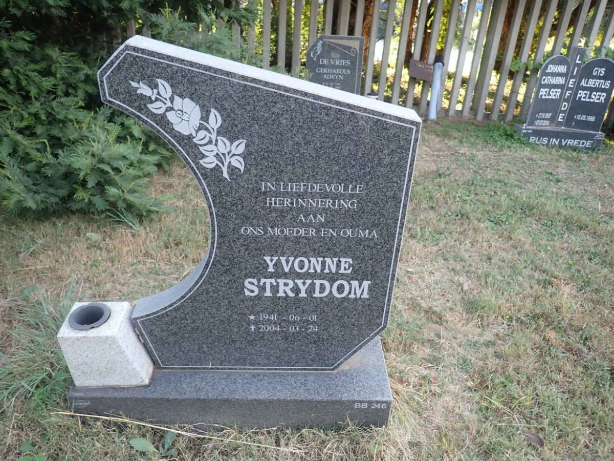 STRYDOM Yvonne 1941-2004