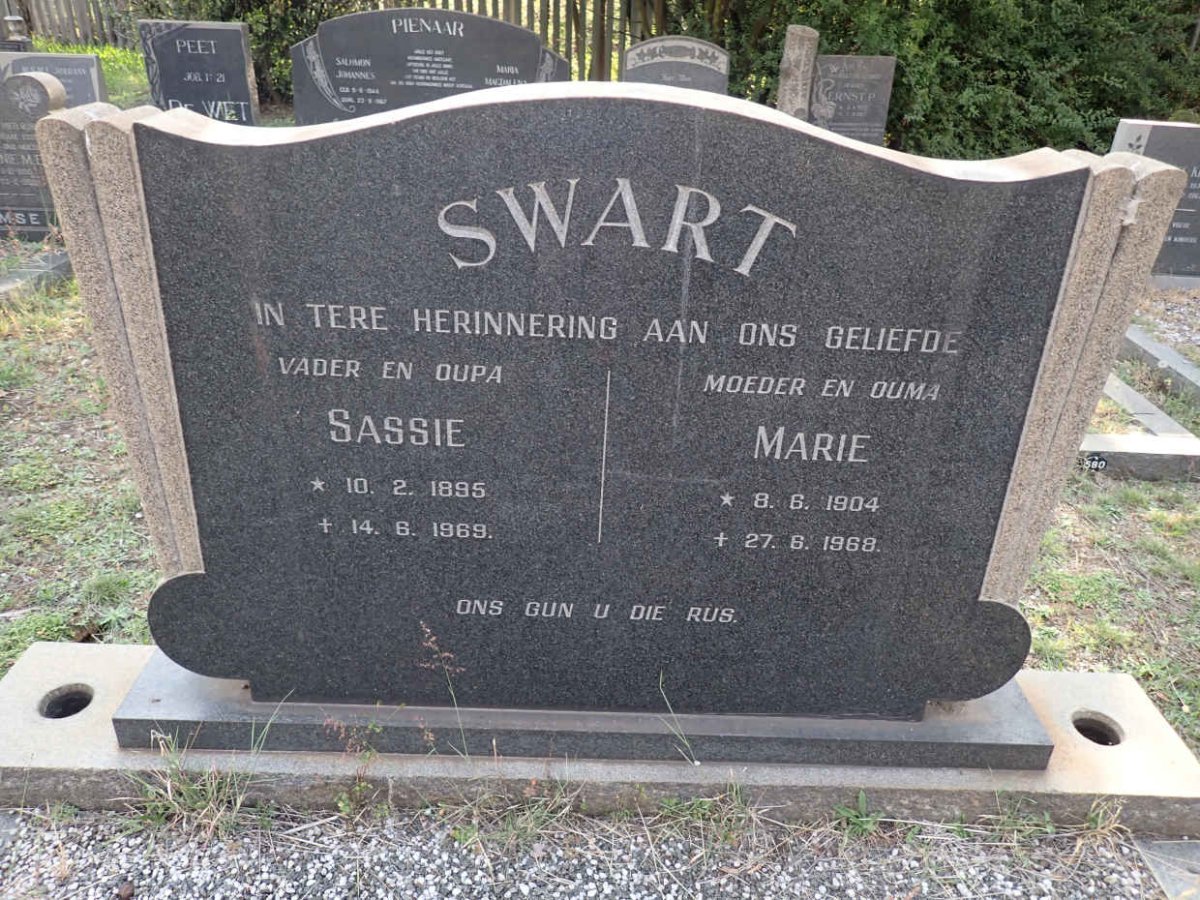 SWART Sassie 1895-1969 &amp; Marie 1904-1968