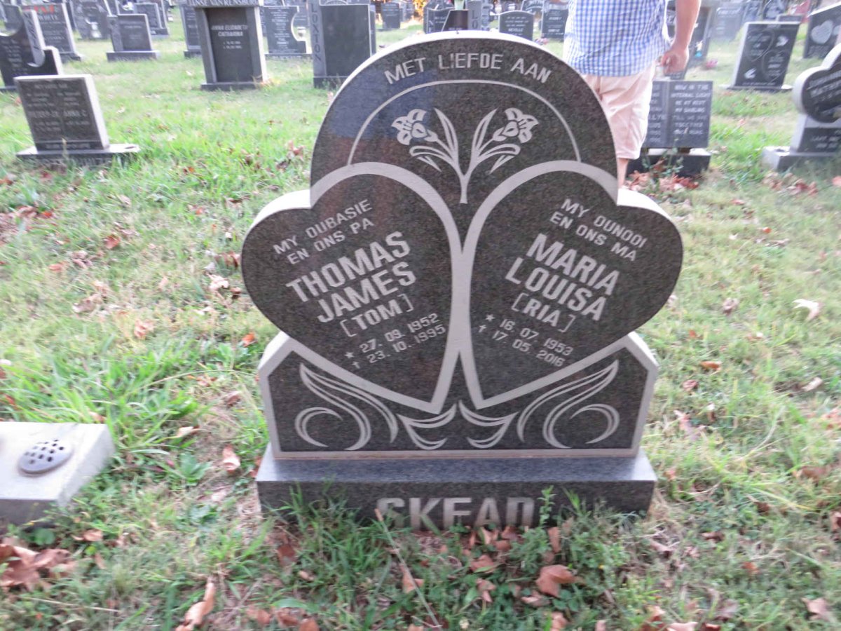 SKEAD Thomas James 1952-1995 &amp; Maria Louisa 1953-2015