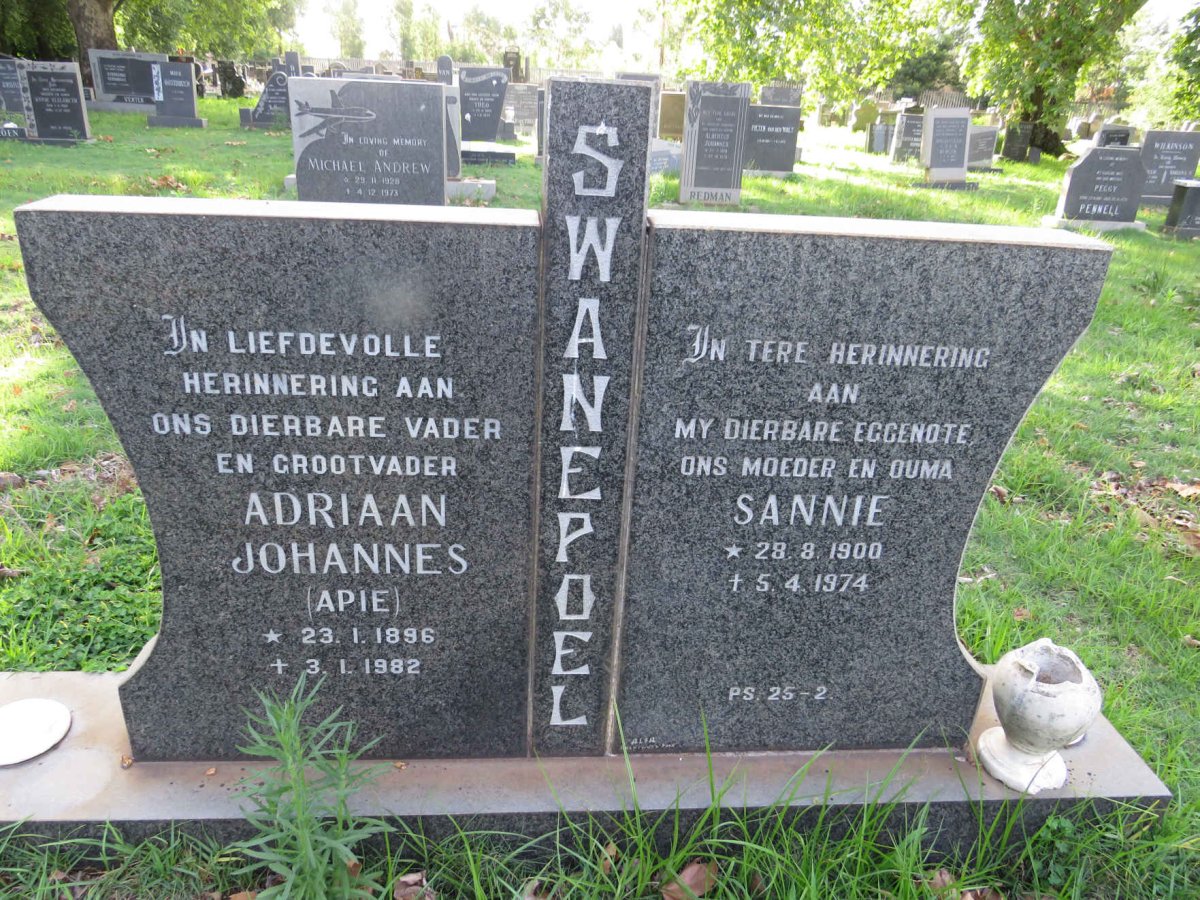 SWANEPOEL Adriaan Johannes 1896-1982 &amp; Sannie 1900-1974