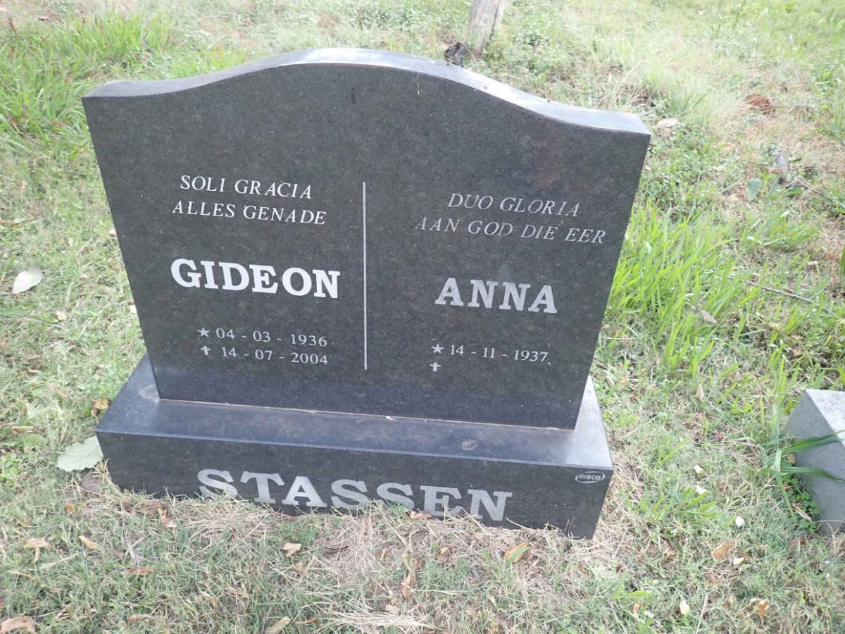 STASSEN Gideon 1936-2004 &amp; Anna 1937-