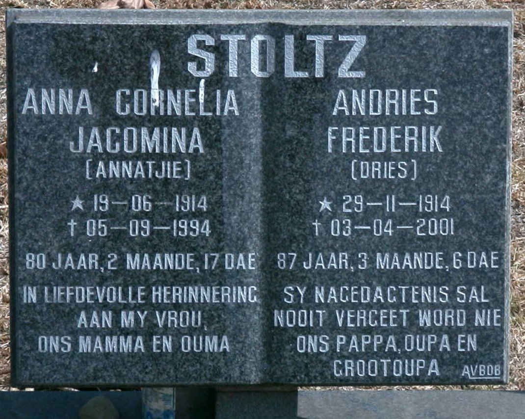 STOLTZ Andries Frederik 1914-2001 &amp; Anna Cornelia Jacomina 1914-1994