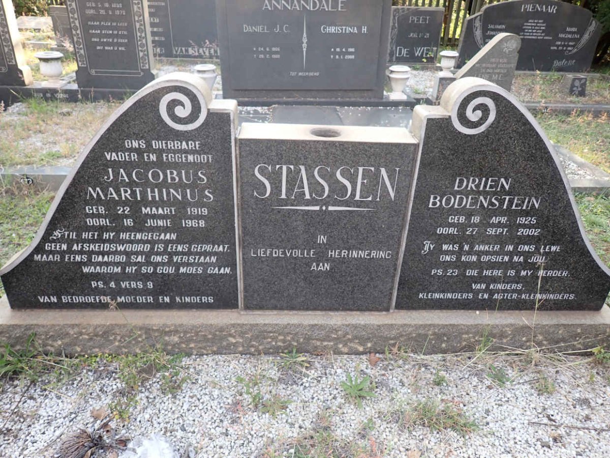 STASSEN Jacobus Marthinus 1919-1968 :: BODENSTEIN Drien 1925-2002