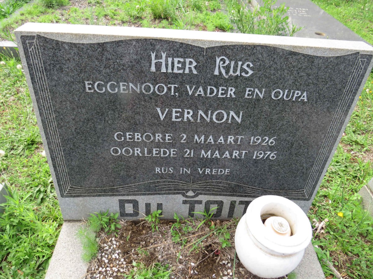 TOIT Vernon, du 1926-1976