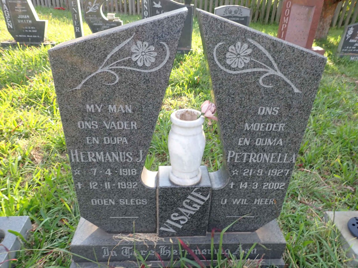 VISAGIE Hermanus J. 1918-1992 &amp; Petronella 1927-2002