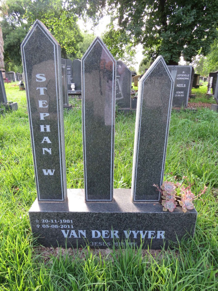 VYVER Stephan W,, van der 1981-2011
