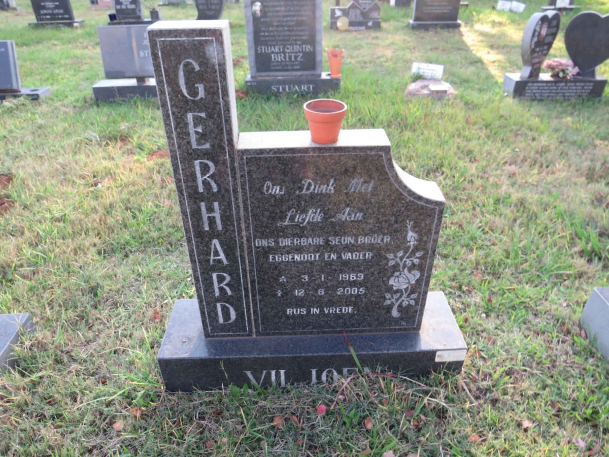 VILJOEN Gerhard 1969-2005