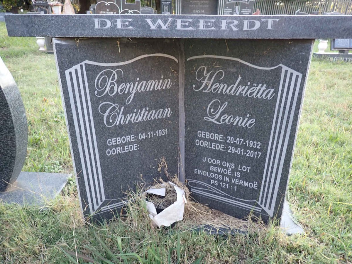 WEERDT Benjamin Christiaan, de 1931- &amp; Hendrietta Leonie 1932-2017