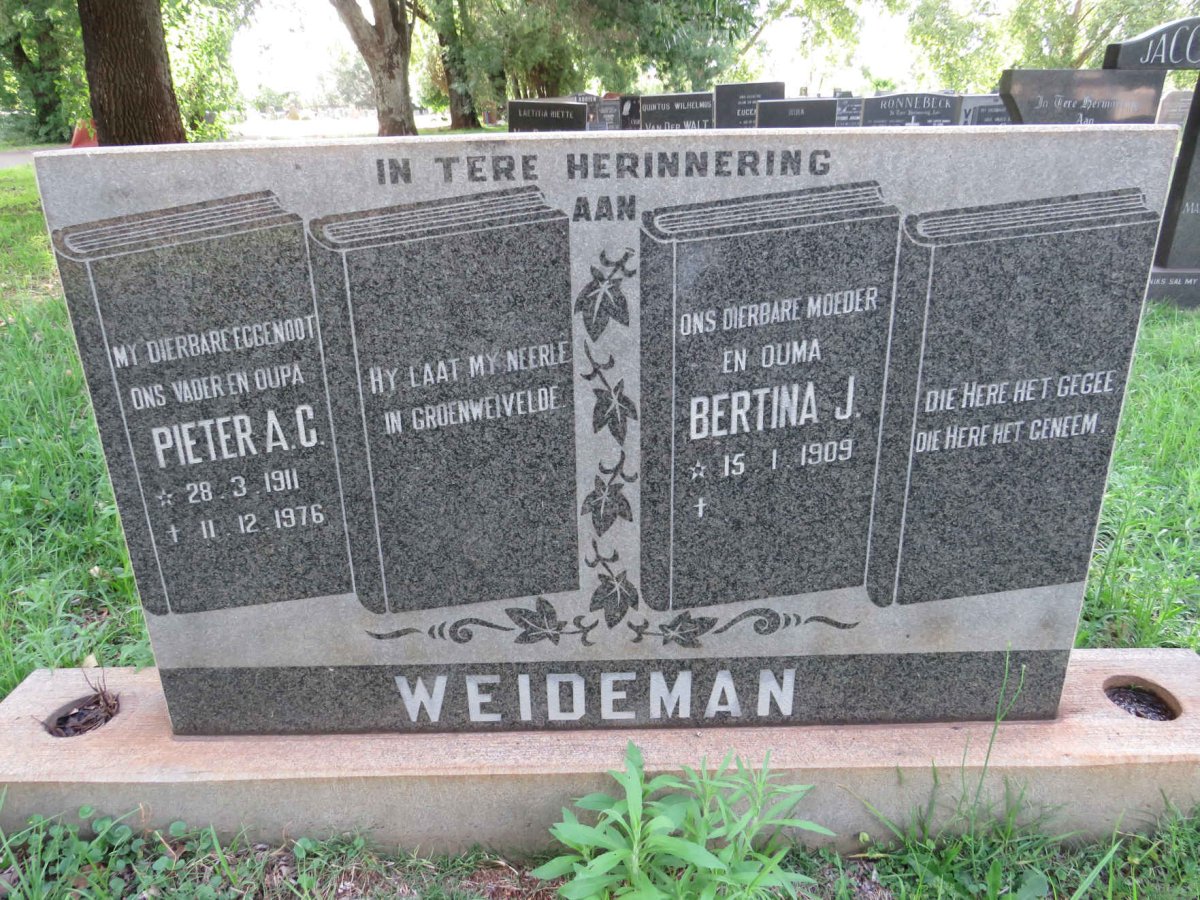 WEIDEMAN Pieter A.C. 1911-1976 &amp; Bertina J. 1909-