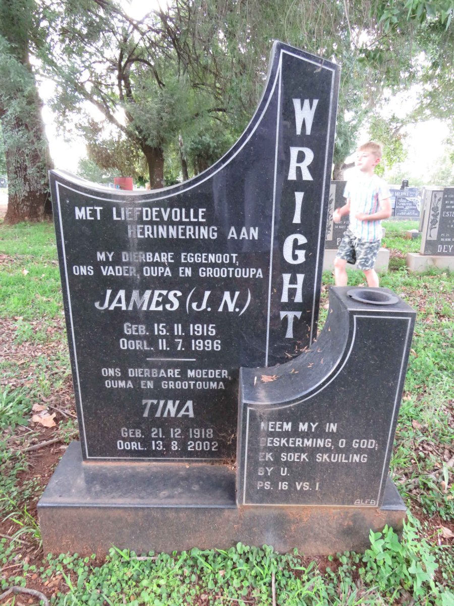 WRIGHT J.N. 1915-1996 &amp; Tina 1918-2002
