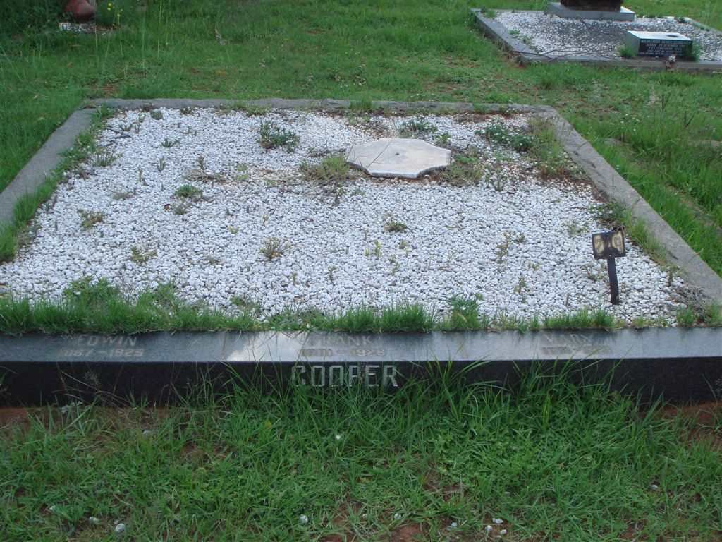 COOPER Edwin 1867-1925 &amp; Mary 1871-1921 :: COOPER Frank 1901-1926
