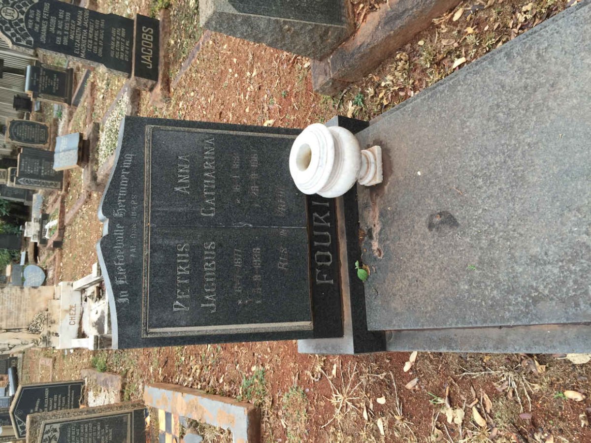 FOURIE Petrus Jacobus 1877-1938 &amp; Anna Catharina 1881-19??