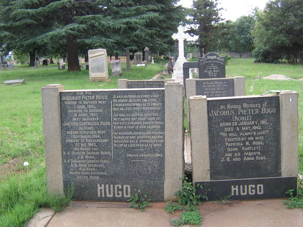 HUGO FAMILY
