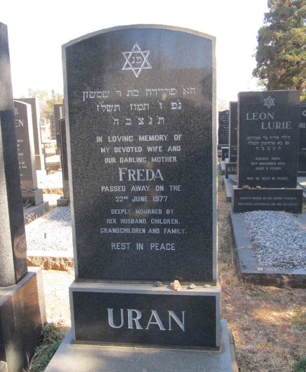 URAN Freda -1977