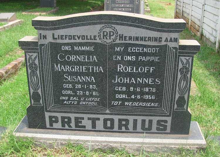 PRETORIUS Roeloff Johannes 1878-1956 &amp; Cornelia Margrietha Susanna 1883-1961