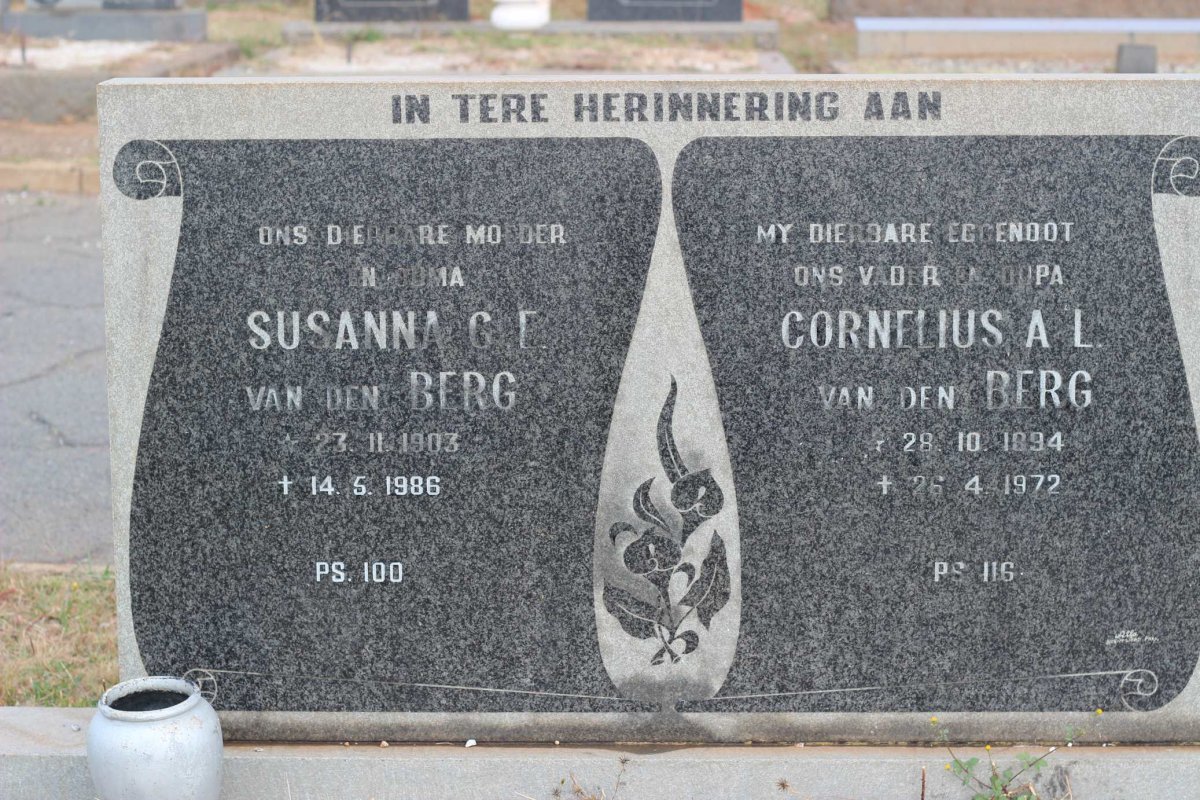 BERG Cornelius A.L., van den 1894-1972 &amp; Susanna G.E. 1903-1986