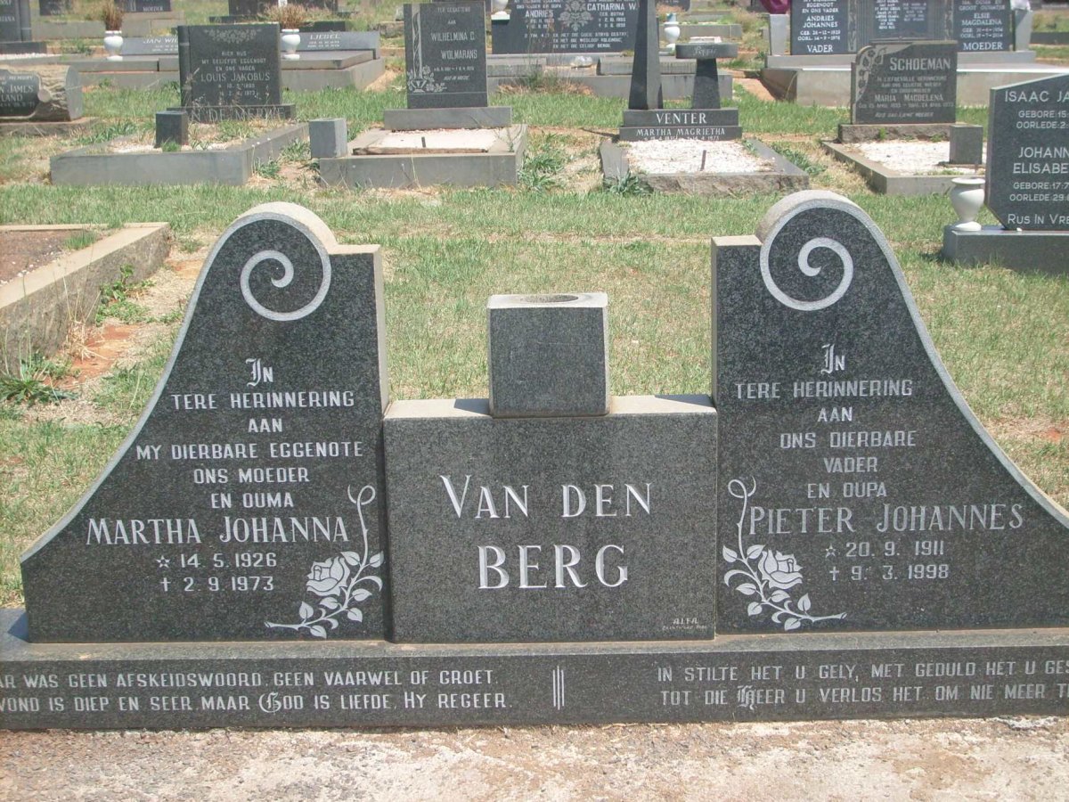 BERG Pieter Johannes, van den 1911-1998 &amp; Martha Johanna 1926-1973