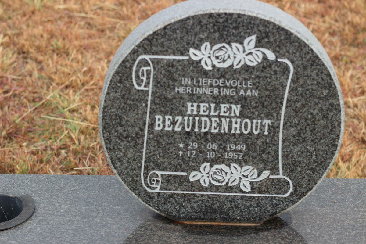 BEZUIDENHOUT Helen 1949-1952