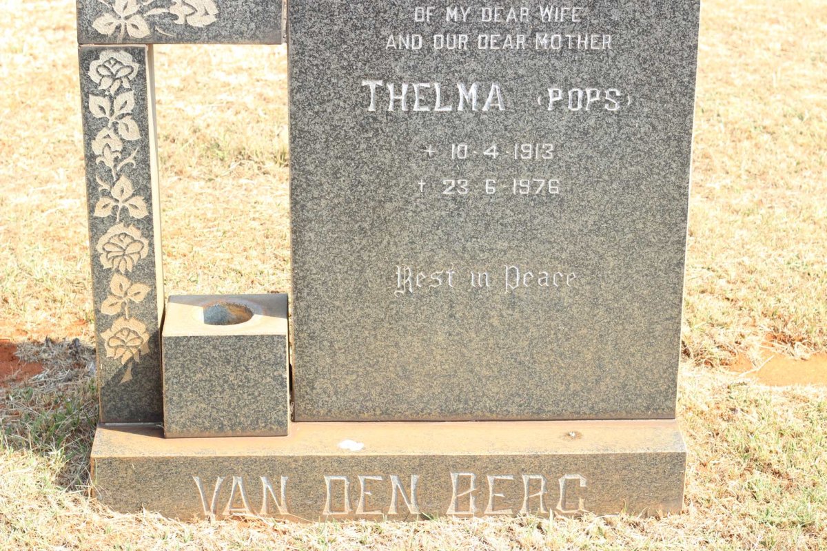BERG Thelma, van den 1913-1976