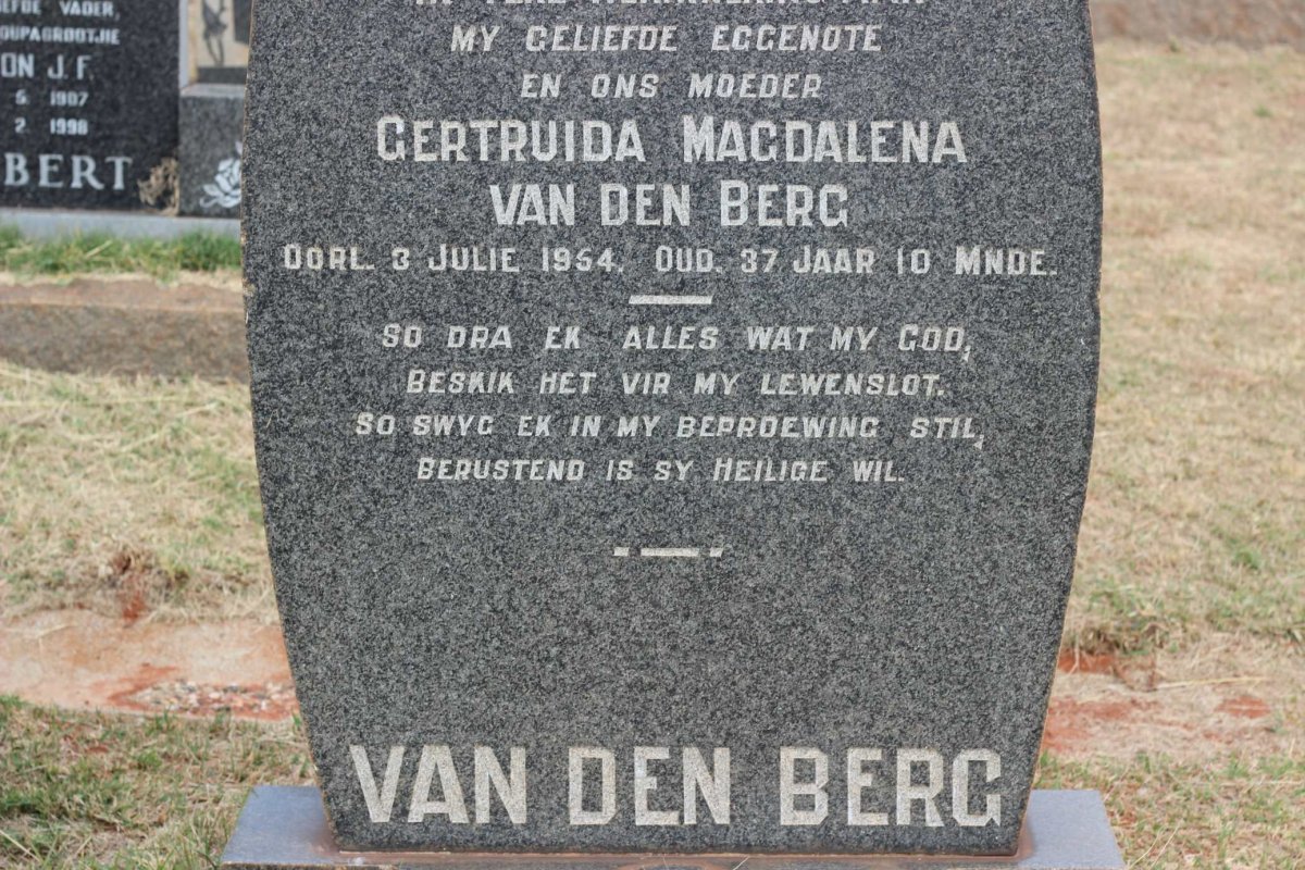 BERG Gertruida Magdalena, van den -1954
