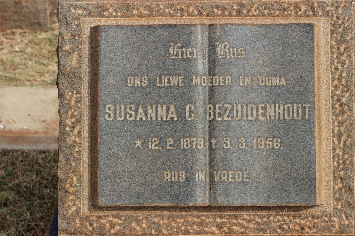 BEZUIDENHOUT Susanna G. 1879-1956