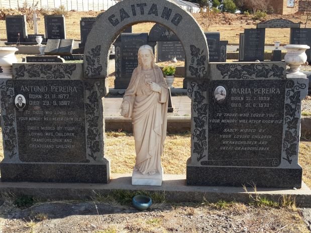 CAITANO Antonio Pereira 1877-1967 &amp; Maria Pereira 1893-1970