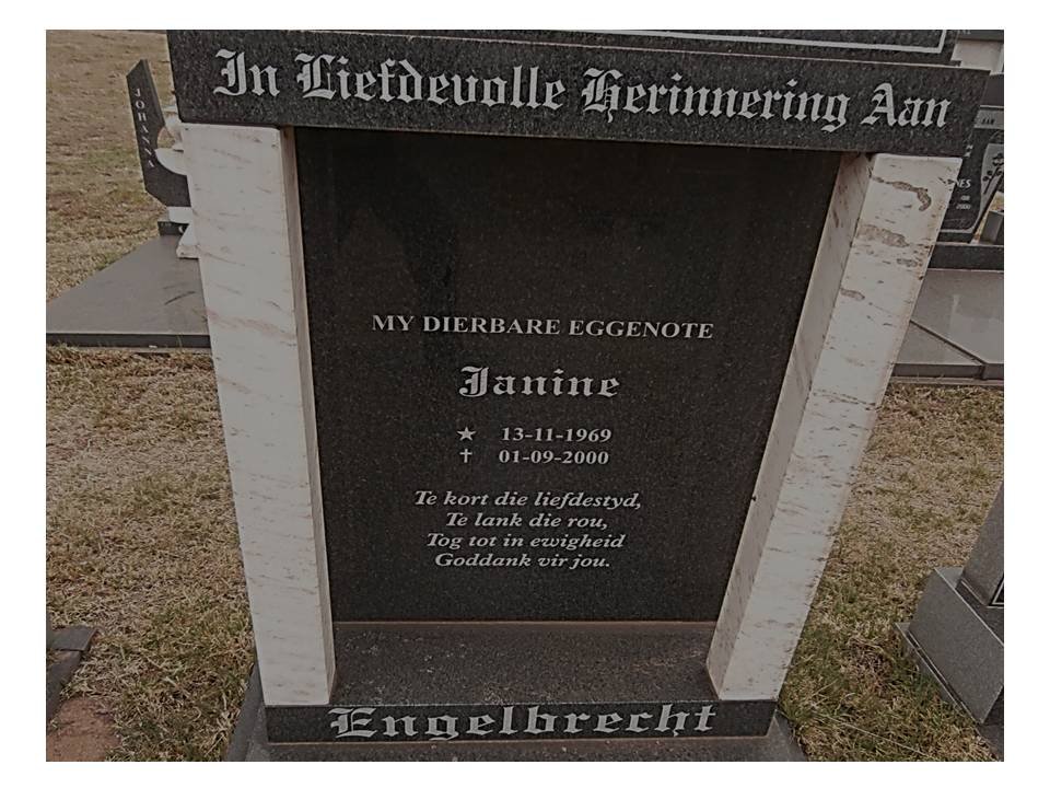 ENGELBRECHT Janine 1969-2000