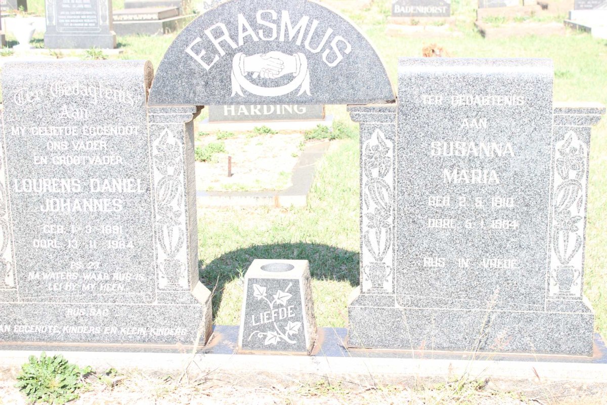 ERASMUS Lourens Daniel Johannes 1891-1964 &amp; Susanna Maria 1910-1984