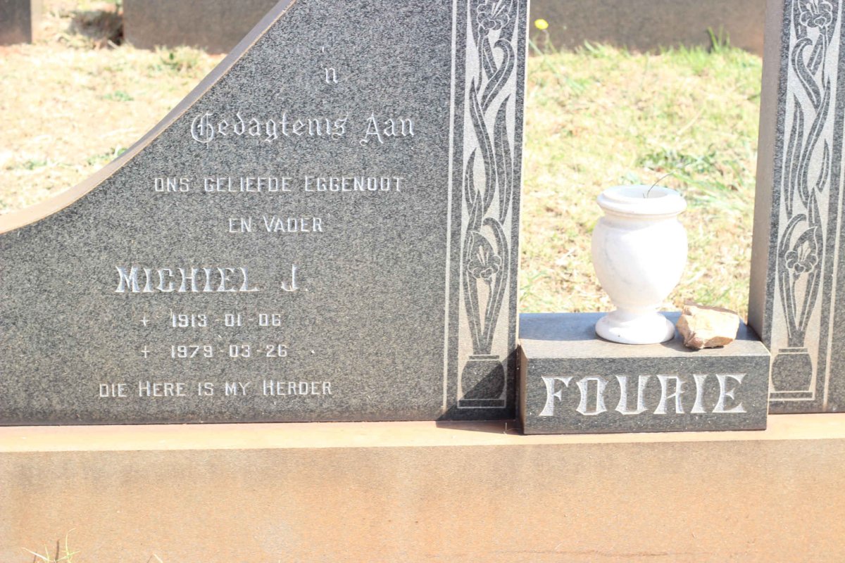 FOURIE Michiel J. 1913-1979
