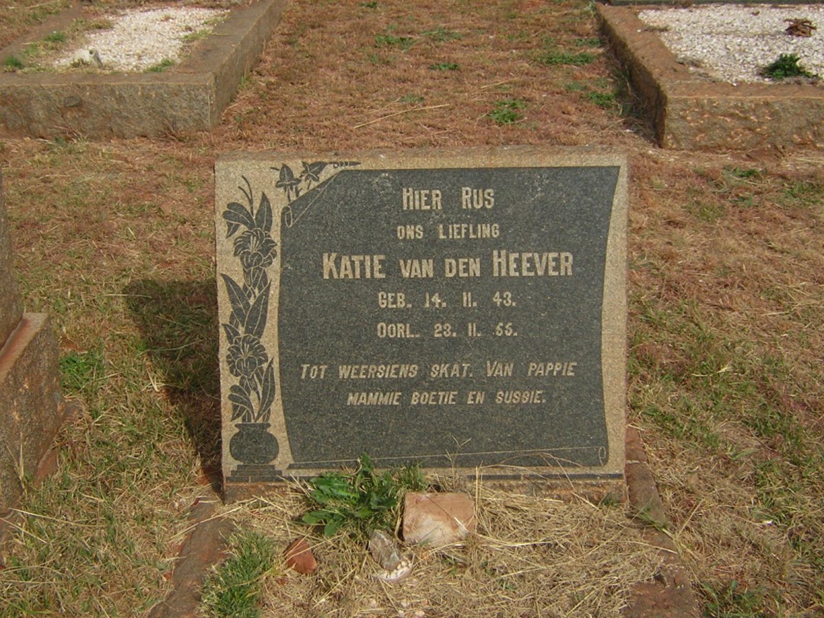 HEEVER Katie, van den 1943-1955